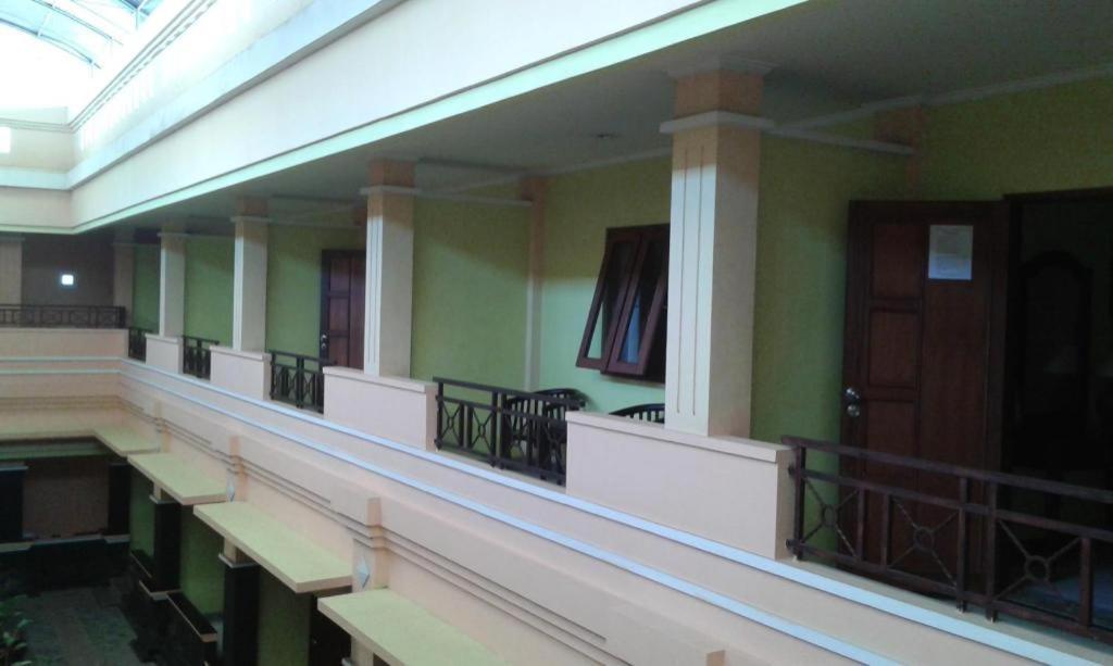 Zaitun Selaparang Hotel Lombok Bagian luar foto