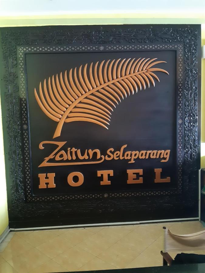 Zaitun Selaparang Hotel Lombok Bagian luar foto